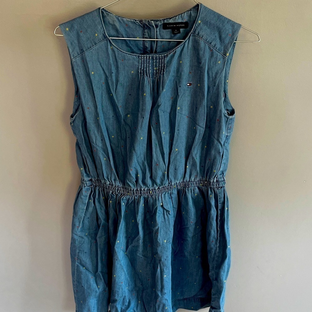 Tommy Hilfiger Dress Blue with Polka Dots Girls Size 16 buttons on the backs